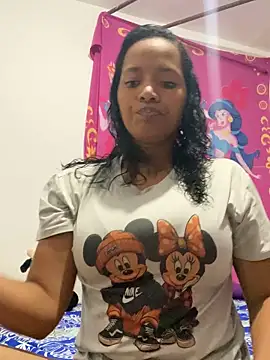 Stefany 03  online show from May 11, 2026, 11:13 pm