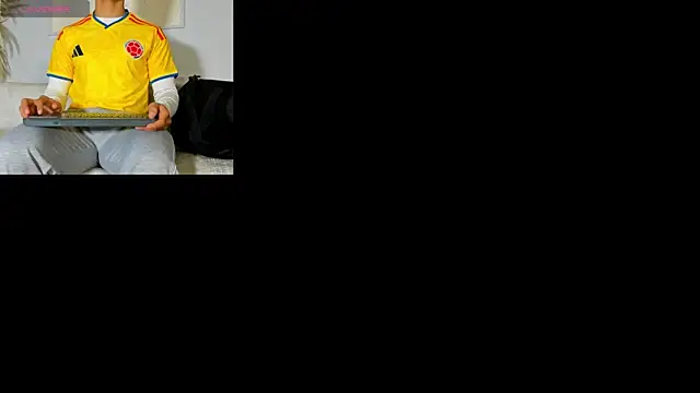 Snapshot of Alan_Salazar chatting on June 23, 2026, 5:33 pm Alan Salazar online show from June 23, 2026, 5:33 pm