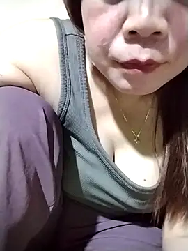 Squirt107 online show from May 1, 2026, 12:43 pm