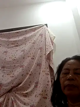 Snapshot of Maleta56 chatting on May 8, 2026, 2:22 pm Maleta56 online show from May 8, 2026, 2:22 pm
