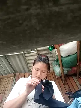 Snapshot of Baby-xinh chatting on May 15, 2026, 12:50 am Baby-xinh online show from May 15, 2026, 12:50 am