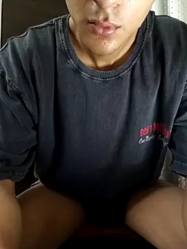 skinny raj online show from May 16, 2026, 7:56 pm