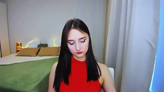 Snapshot of JulietteMonli chatting on June 12, 2026, 12:04 pm JulietteMonli online show from June 12, 2026, 12:04 pm
