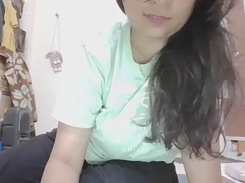 Aayaat   online show from June 16, 2026, 5:37 pm