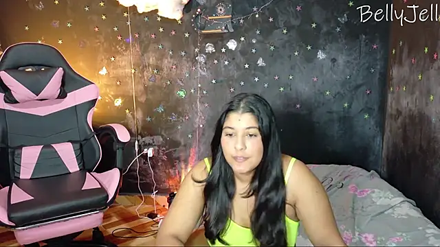 Snapshot of TinyCuckSph chatting on June 6, 2026, 11:53 pm TinyCuckSph online show from June 6, 2026, 11:53 pm