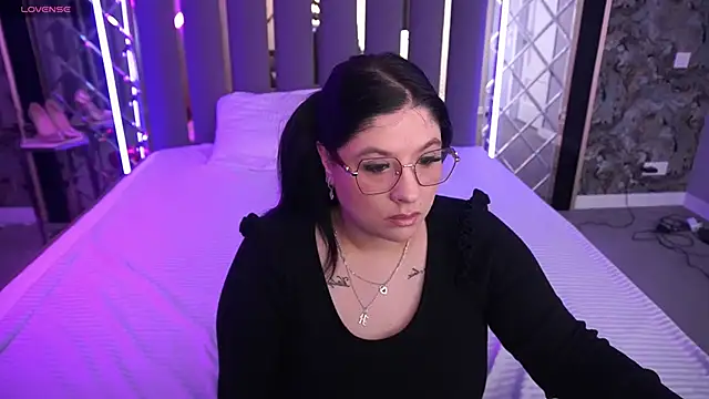 BiancaFerraro online show from April 29, 2026, 5:33 am