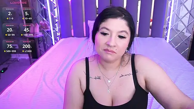 BiancaFerraro online show from May 3, 2026, 12:44 pm