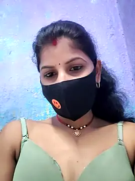 Snapshot of RUHI_1143 chatting on July 6, 2026, 8:11 am RUHI 1143 online show from July 6, 2026, 8:11 am