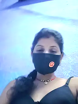 Snapshot of RUHI_1143 chatting on July 21, 2026, 1:13 pm RUHI 1143 online show from July 21, 2026, 1:13 pm