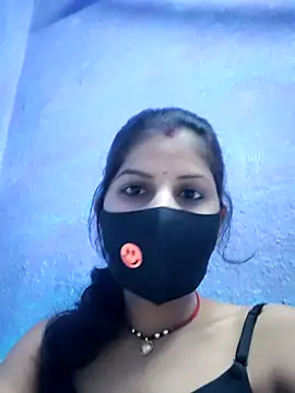 Snapshot of RUHI_1143 chatting on July 22, 2026, 9:06 pm RUHI 1143 online show from July 22, 2026, 9:06 pm