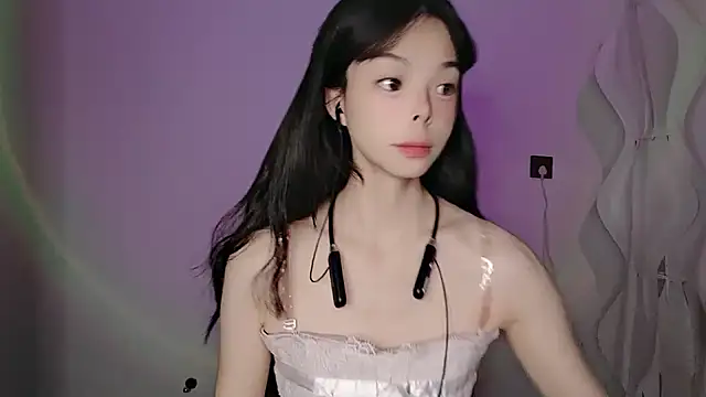 Zhizhi-99 online show from July 22, 2026, 8:44 pm