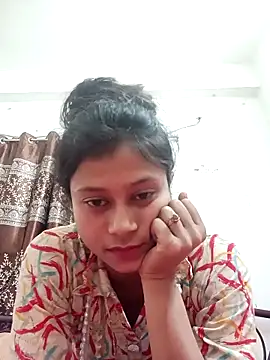 LIZA QUEEN95 online show from April 24, 2026, 3:25 pm