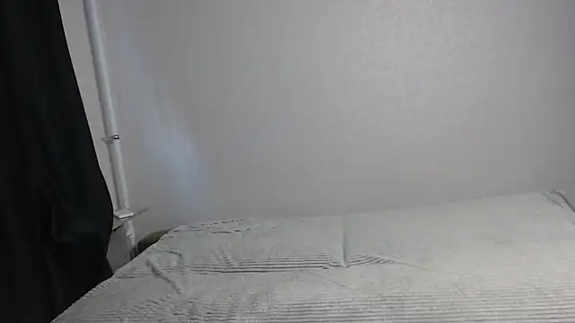 oxyandy69 online show from June 15, 2026, 5:09 am