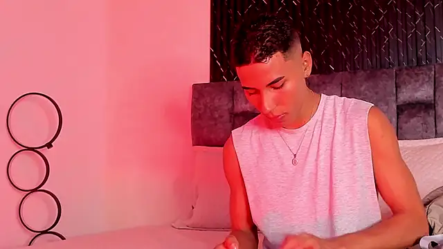 ThiagoSexy005 online show from July 2, 2026, 12:54 am