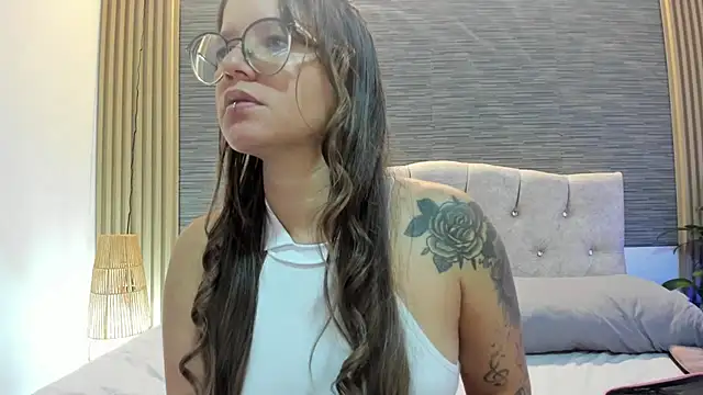 SamyandAllison online show from July 20, 2026, 8:44 pm