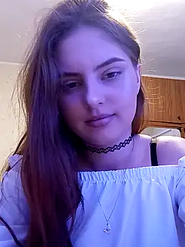 Miss-Venom online show from May 4, 2026, 8:49 pm