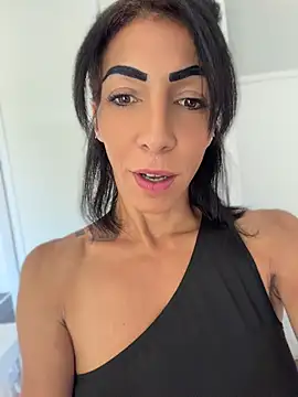 Yasmiinee online show from June 7, 2026, 10:08 am