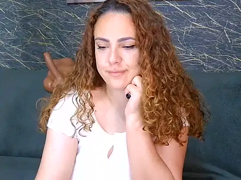 Snapshot of curlygirl35 chatting on June 10, 2026, 9:57 pm curlygirl35 online show from June 10, 2026, 9:57 pm