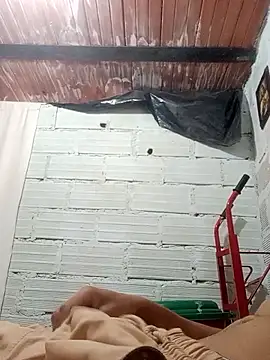 Novafull04 online show from April 27, 2026, 2:26 pm