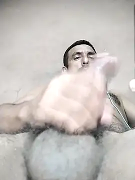 Snapshot of Longthick26cm chatting on May 21, 2026, 3:57 am Longthick26cm online show from May 21, 2026, 3:57 am