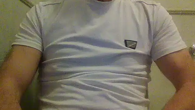 Snapshot of kelper18 chatting on April 26, 2026, 5:10 pm kelper18 online show from April 26, 2026, 5:10 pm