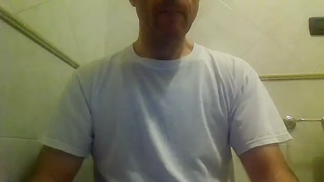Snapshot of kelper18 chatting on May 13, 2026, 5:21 pm kelper18 online show from May 13, 2026, 5:21 pm