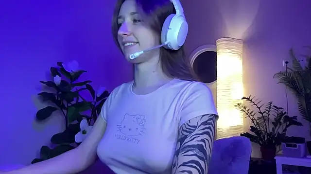 she tora69 online show from July 20, 2026, 10:01 pm