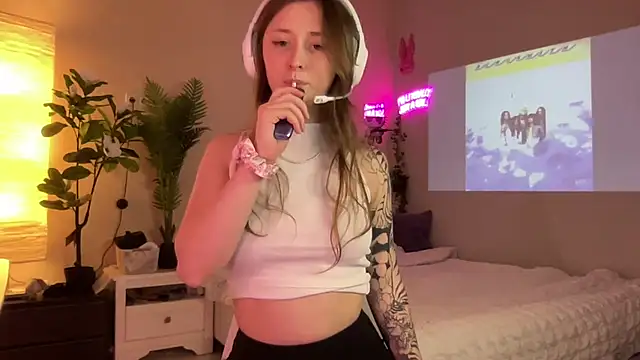 she tora69 online show from August 7, 2026, 12:34 am