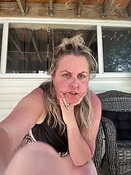 Bruiserboomer2 online show from June 29, 2026, 7:25 pm