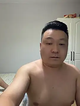 langzi-888 online show from June 15, 2026, 3:36 pm