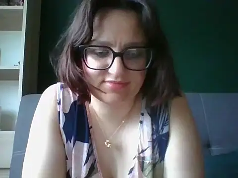 Snapshot of sensual_paris chatting on June 22, 2026, 5:26 am sensual paris online show from June 22, 2026, 5:26 am