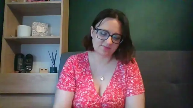 Snapshot of sensual_paris chatting on July 27, 2026, 5:36 am sensual paris online show from July 27, 2026, 5:36 am