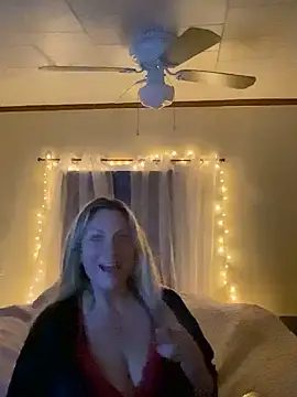 bigtitslivetofuck online show from February 26, 2025, 4:36 am
