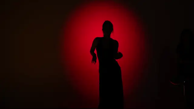 Queen-888 online show from April 28, 2026, 9:25 am