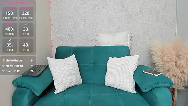 paolarey online show from January 31, 2025, 10:42 pm