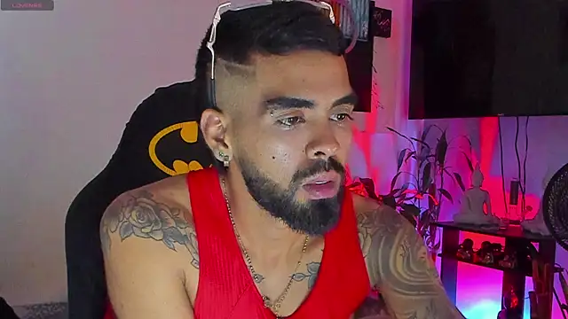  kameron9811 online show from August 8, 2026, 2:14 am