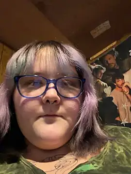 purelydivine online show from May 14, 2026, 1:45 am