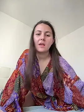 Wild Rachel online show from May 5, 2026, 7:05 am