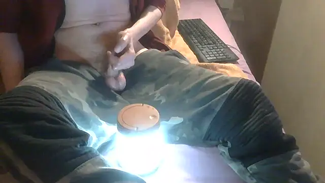 SamuelTal online show from April 28, 2026, 7:52 pm