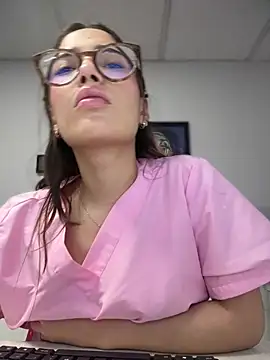 Sweet Milaa1 online show from June 12, 2026, 7:57 pm