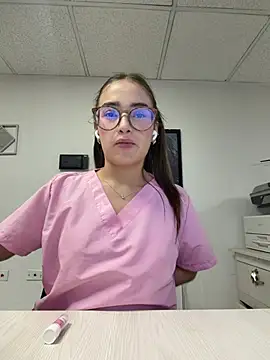 Snapshot of Sweet_Milaa1 chatting on July 16, 2026, 7:31 pm Sweet Milaa1 online show from July 16, 2026, 7:31 pm