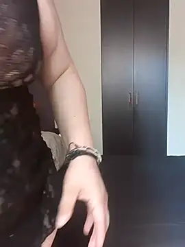 Morchis esmeralda online show from July 27, 2026, 7:32 pm