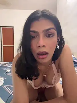 Mayra xx online show from June 2, 2026, 6:32 pm