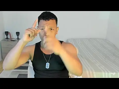 Ian Arcia online show from May 4, 2026, 6:31 am