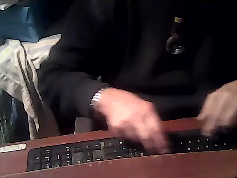ososssss1963 online show from May 22, 2026, 12:40 am