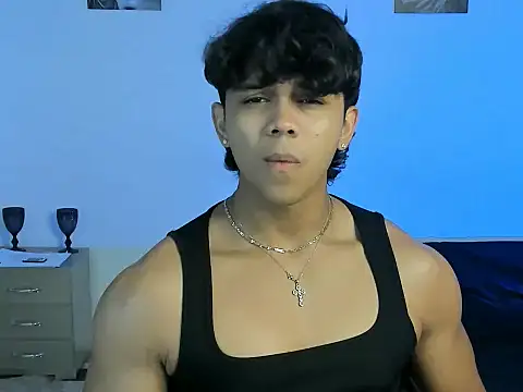 Snapshot of noahprada chatting on June 10, 2026, 4:34 am noahprada online show from June 10, 2026, 4:34 am