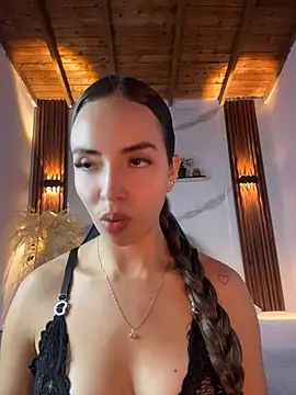 catalina lafer online show from June 5, 2026, 2:56 pm
