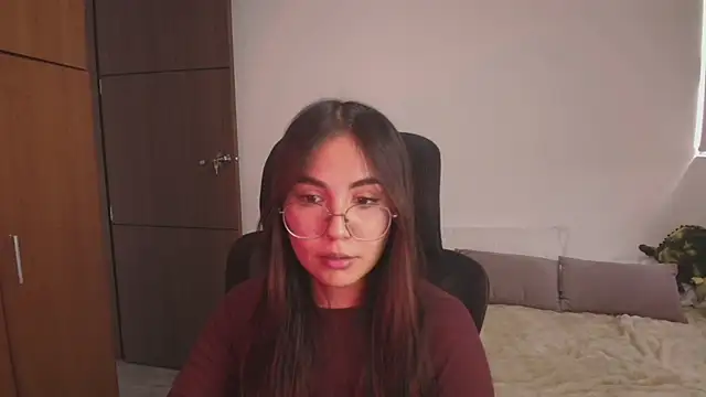 Snapshot of abbyyandmaxx chatting on July 24, 2026, 3:54 pm abbyyandmaxx online show from July 24, 2026, 3:54 pm