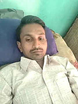 Dipu12390 online show from May 3, 2026, 9:48 am