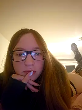 Freaky-Doll online show from July 20, 2026, 8:22 pm